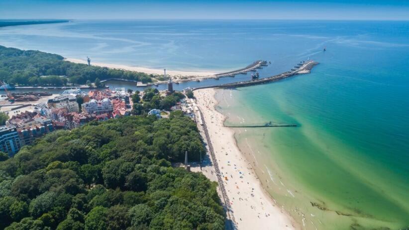 Apartament Koala Kolobrzeg, 50 M Do Plazy, Garaz-Po Wczesniejszej Rezerwacji U Wlascicieli, Wifi, Mile Widziane Czworonogi Bagian luar foto