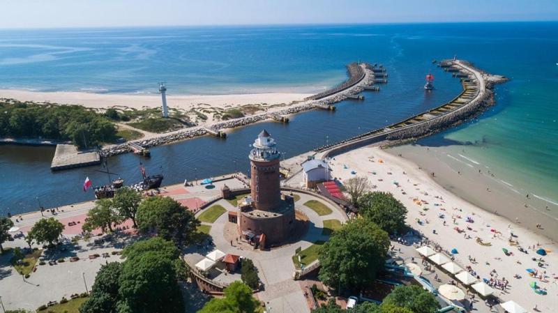 Apartament Koala Kolobrzeg, 50 M Do Plazy, Garaz-Po Wczesniejszej Rezerwacji U Wlascicieli, Wifi, Mile Widziane Czworonogi Bagian luar foto