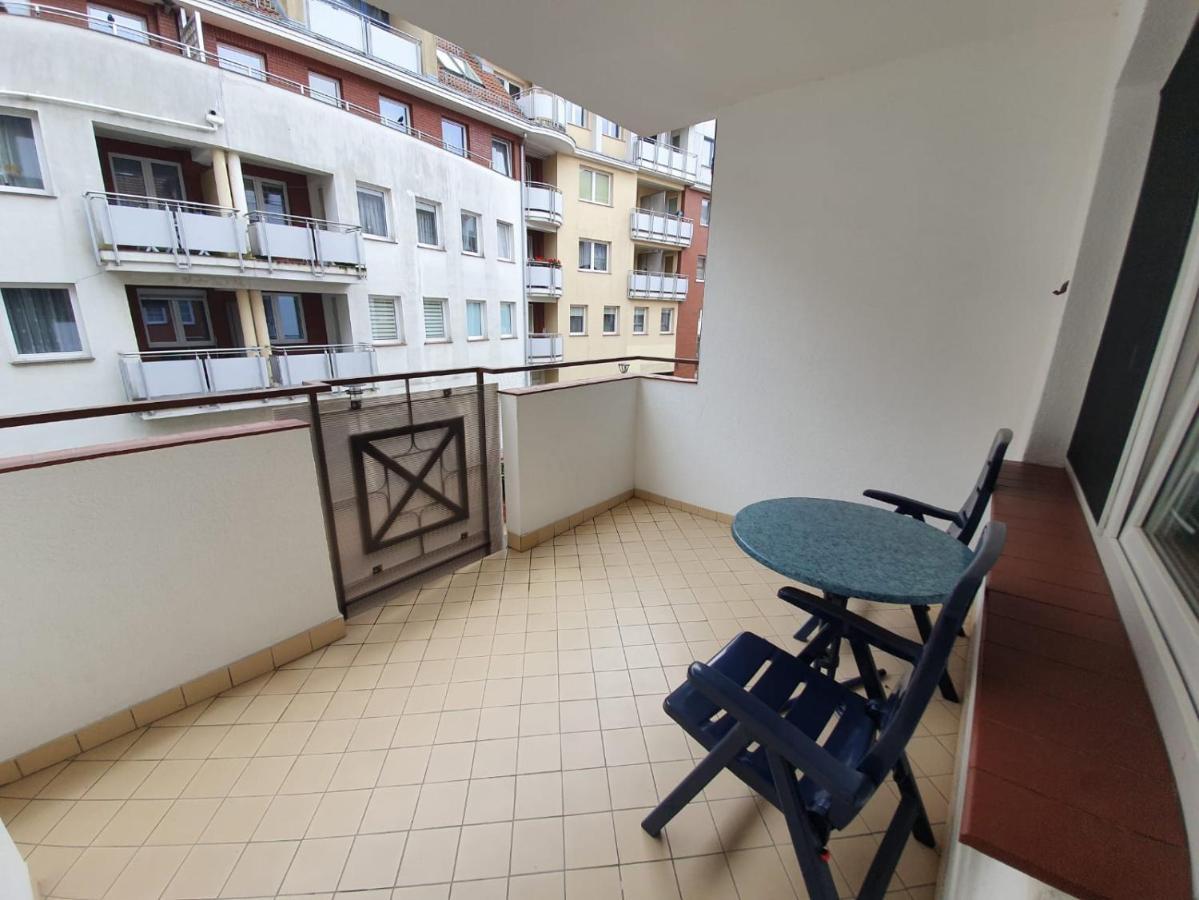 Apartament Koala Kolobrzeg, 50 M Do Plazy, Garaz-Po Wczesniejszej Rezerwacji U Wlascicieli, Wifi, Mile Widziane Czworonogi Bagian luar foto