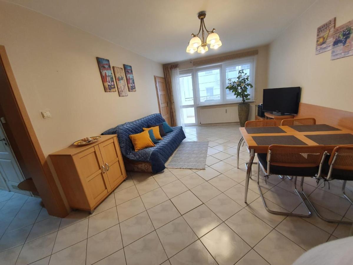 Apartament Koala Kolobrzeg, 50 M Do Plazy, Garaz-Po Wczesniejszej Rezerwacji U Wlascicieli, Wifi, Mile Widziane Czworonogi Bagian luar foto