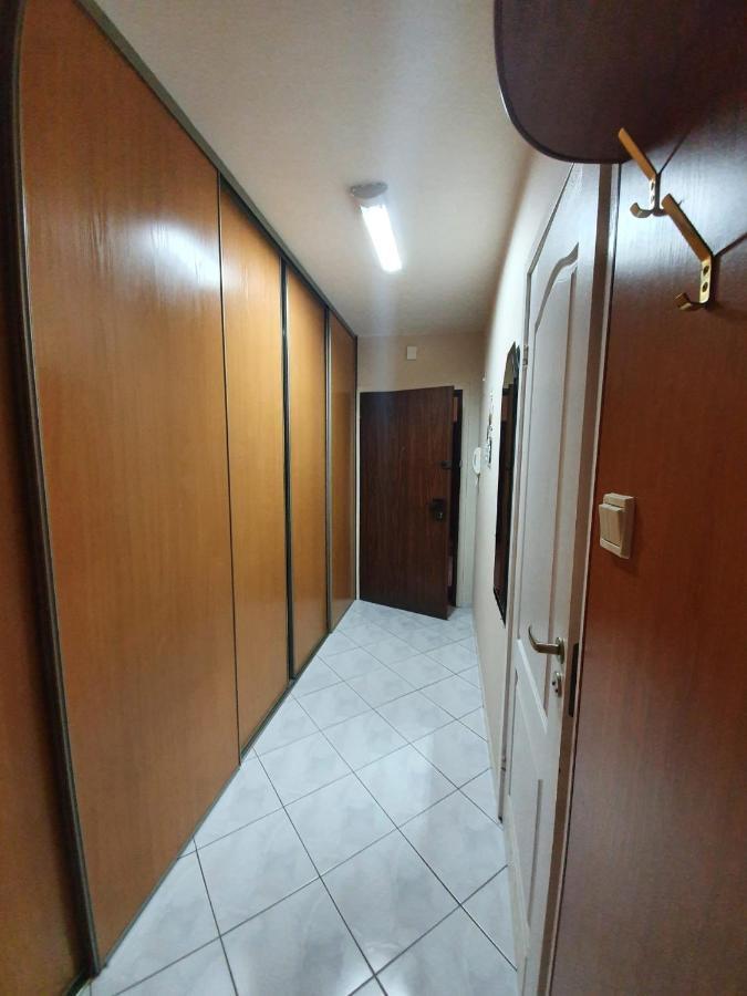 Apartament Koala Kolobrzeg, 50 M Do Plazy, Garaz-Po Wczesniejszej Rezerwacji U Wlascicieli, Wifi, Mile Widziane Czworonogi Bagian luar foto
