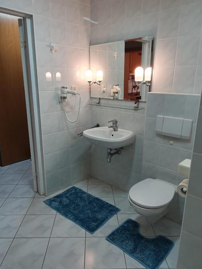 Apartament Koala Kolobrzeg, 50 M Do Plazy, Garaz-Po Wczesniejszej Rezerwacji U Wlascicieli, Wifi, Mile Widziane Czworonogi Bagian luar foto